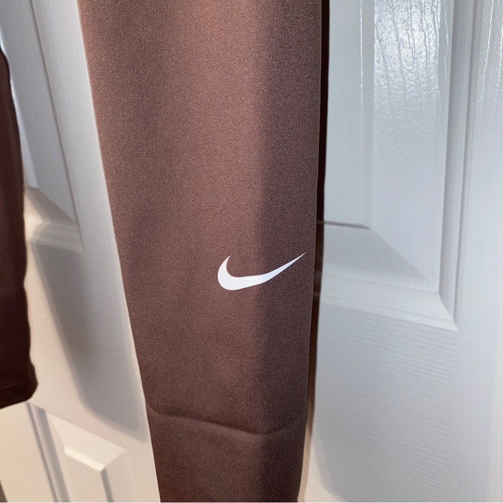 Nike One Women's Mid-Rise Leggings in Plum Eclipse (Mauve Brown) - Picture 9 of 10
